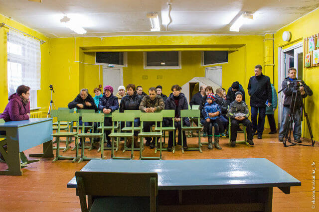 Закрыть, нельзя оставить - Кострецкая школа закрывается, однако местные жители не намерены мириться с произволом чиновников