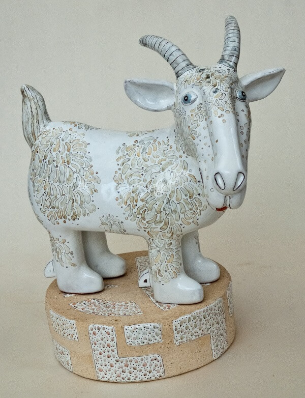 В Эммаусе открывается выставка, посвященная неофициальному символу Твери - козлу