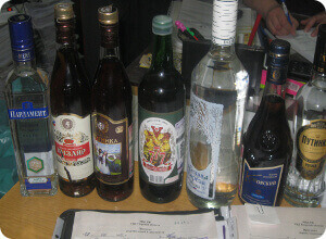 фото Тверские полицейские изъяли контрафактный алкоголь