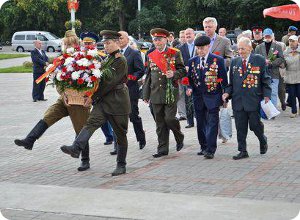 фото В Твери отметили 69-ю годовщину Курской битвы