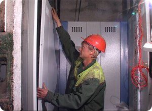 фото В Твери в рамках городской программы заменено 14 лифтов