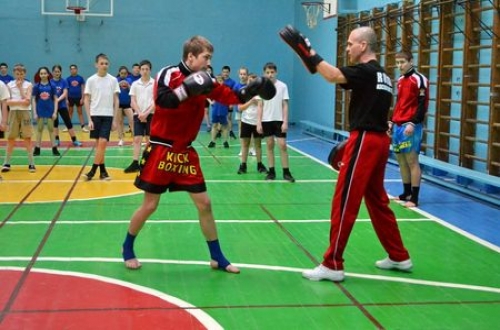 В Твери продолжаются спортивные мастер-классы для школьников