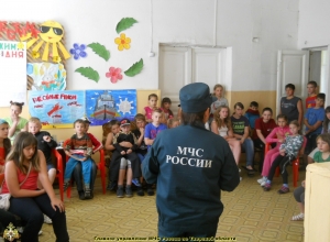 фото Проведение занятий на противопожарную тематику в детских учреждениях