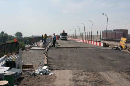 Движение по Восточному мосту в Твери будет возобновлено в срок