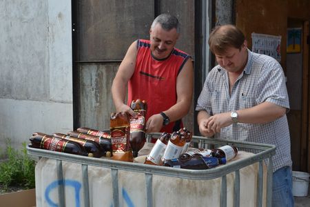 За 6 месяцев в Твери изъято из незаконной торговли свыше 10 тысяч литров пива