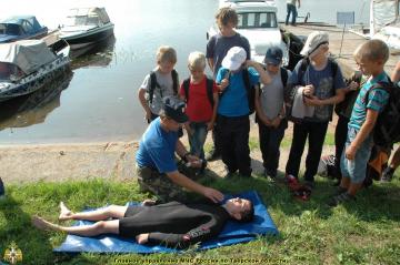 Сотрудники ГИМС МЧС России по Тверской области провели с детьми акцию Лето безопасности