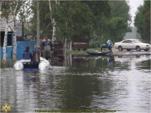 фото Спасатели из Тверской области спасли трех человек в зоне ЧС в Хабаровском крае