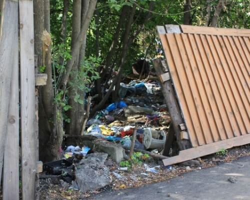 фото Администрация Торжка обещает убрать свалку в центре города