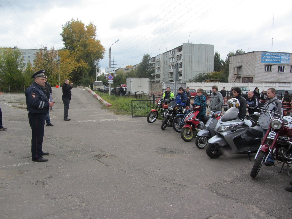 В Твери проведён конкурс среди водителей двухколёсных транспортных средств МотоМастер-2013