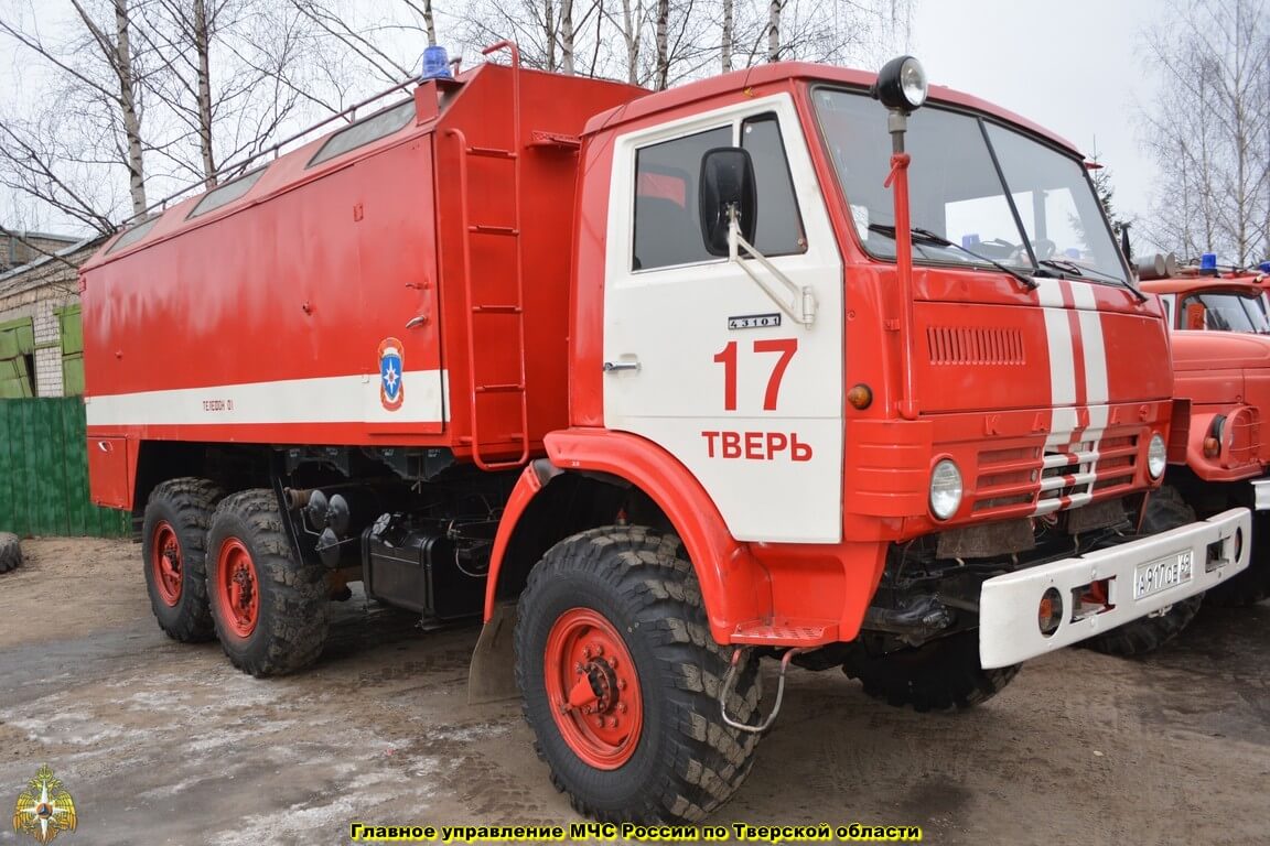 В преддверии пожароопасного сезона в Твери прошел смотр сил и средств пожаротушения области