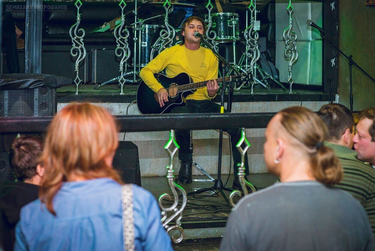 В Конаково состоялся благотворительный концерт в помощь Артему Рубцову