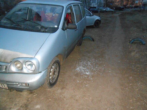 Тверской автовладелец ищет очевидцев взлома своего автомобиля
