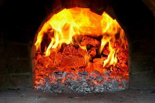 В новогоднюю ночь в деревне Добрыни Сонковского района сгорел дачный дом