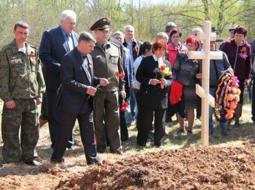 В преддверии Дня Победы в Нелидовском районе состоялось торжественное перезахоронение останков бойцов, защищавших район в годы ВОВ