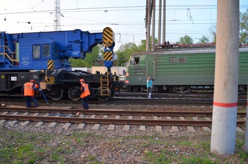 фото Из-за схода электровоза в Твери задерживаются поезда