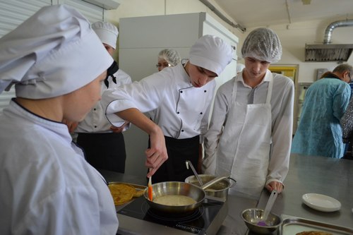 Сайт колледж сервиса и туризма. Что такое ЛПЗ В колледже. Повар Тверь колледж. Торгово-кулинарное училище Тверь. Тверской колледж сервиса и туризма.