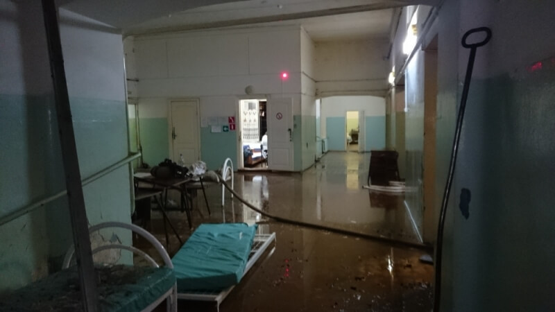 Из-за пожара в Конаковской ЦРБ эвакуирован персонал и пациенты