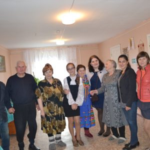 фото Волонтеры организуют праздник для пожилых людей в Лихославльском районе