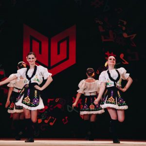 фото Тверской ансамбль эстрадного танца успешно выступил на международном фестивале "Танцуй"
