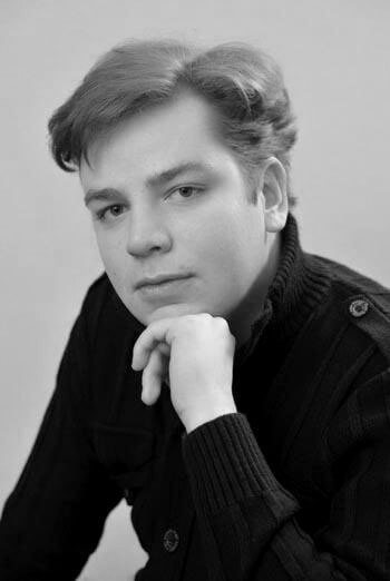 В Твери после продолжительной болезни скончался артист театра драмы Дмитрий Новоселов