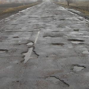 фото Правительство Тверской области: На ремонт и содержание дорог региона в 2017 году будет направлено 6,6 млрд рублей