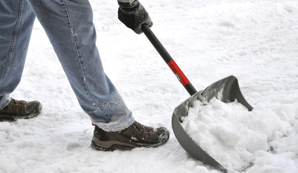 В Твери управляющая компания оштрафована за несвоевременную уборку снега