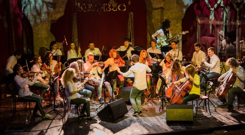 В Твери симфонический оркестр исполнит культовые рок-хиты