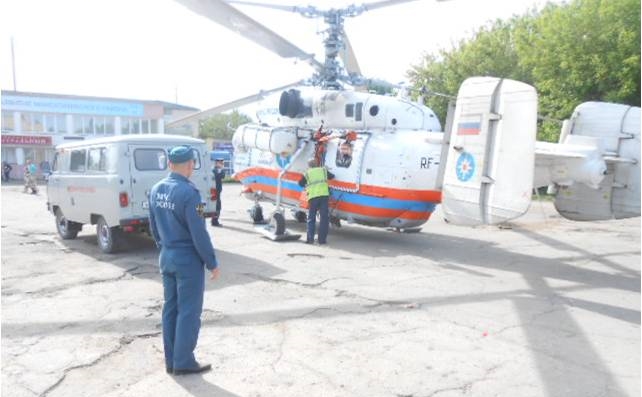 Для оказания экстренной помощи мужчине в Максатихинском районе привлекли санитарный вертолет МЧС