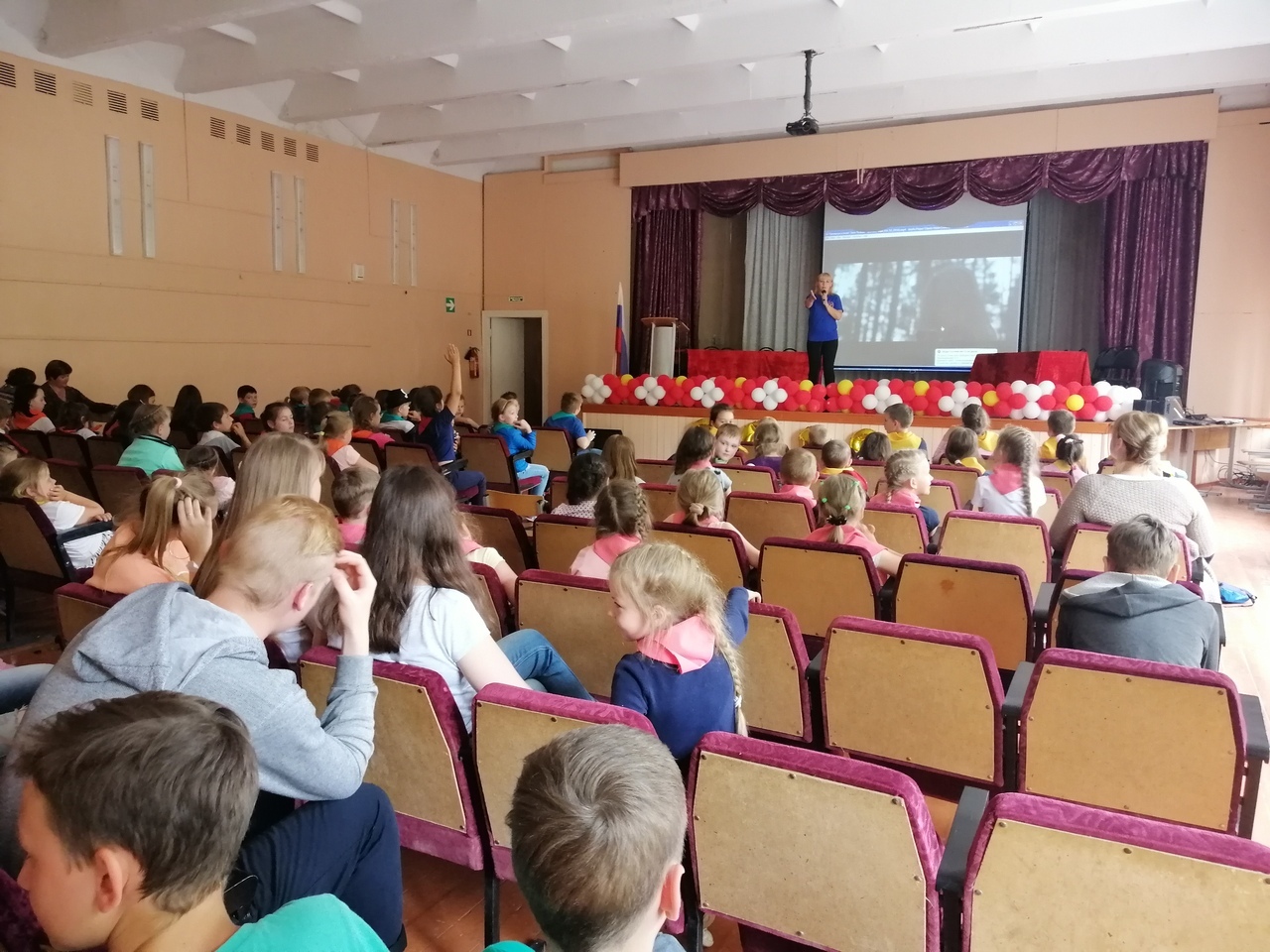 В Тверской области волонтеры ВПСО "Сова" проводят профилактические беседы для детей и их родителей