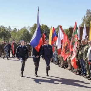 фото У Ржевского мемориала Советскому солдату дали старт Вахте Памяти