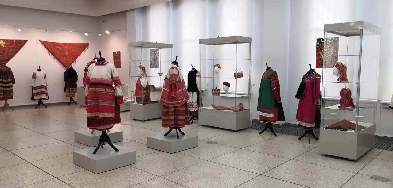 В Твери проходит выставка традиционного костюма Рязанской области "Есенинская Русь"