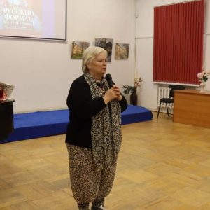 фото В Вышнем Волочке состоялось открытие выставки "Русский формат: костюм, графика"