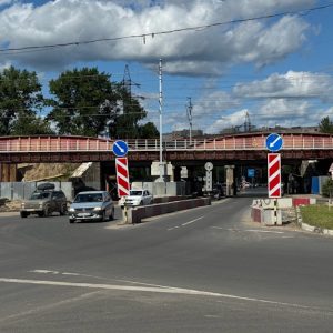 фото В Твери на несколько дней ограничат движение транспорта под путепроводом на Комсомольской площади